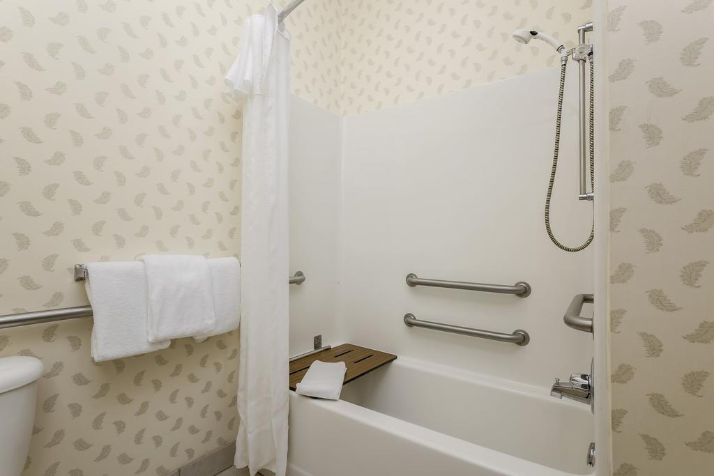 Hotel Homewood By Hilton Erie