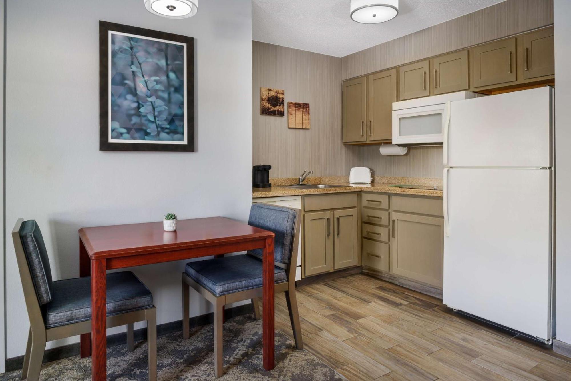 Homewood By Hilton Erie 3*