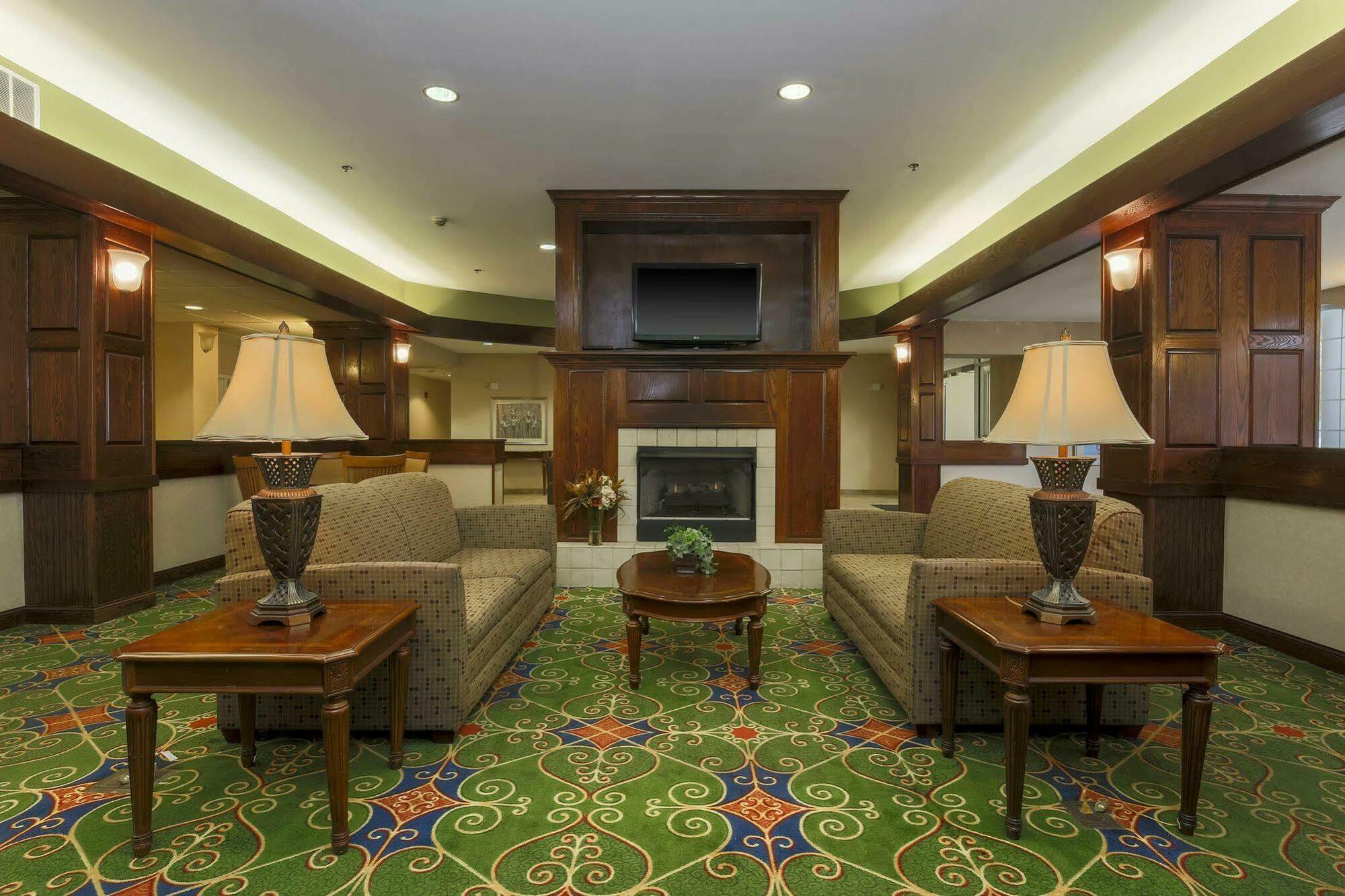 Hotel Homewood By Hilton Erie 3*